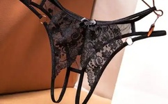 男同桌含着我的奶边摸边做l